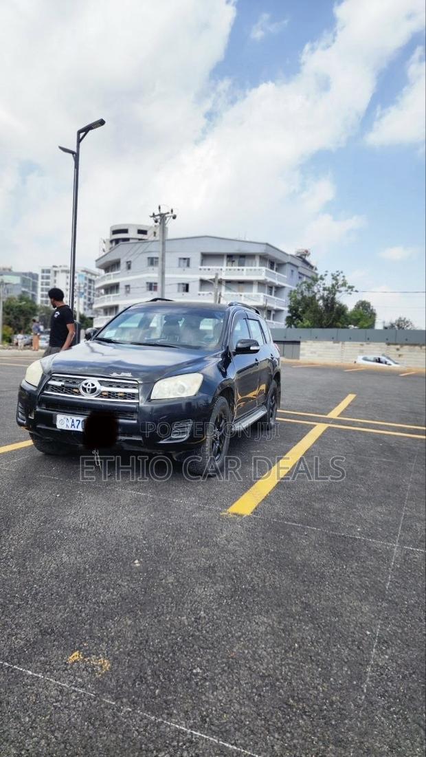 Toyota RAV4 2009 Black