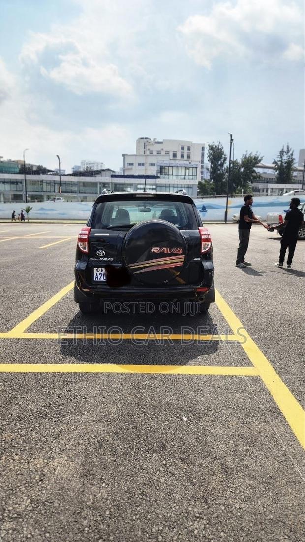 Toyota RAV4 2009 Black