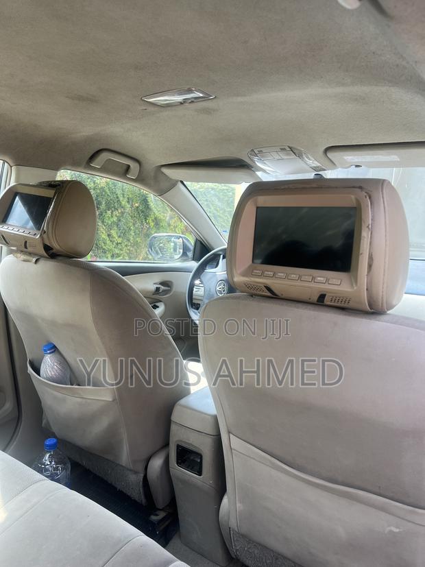 Toyota Corolla 2013 Silver