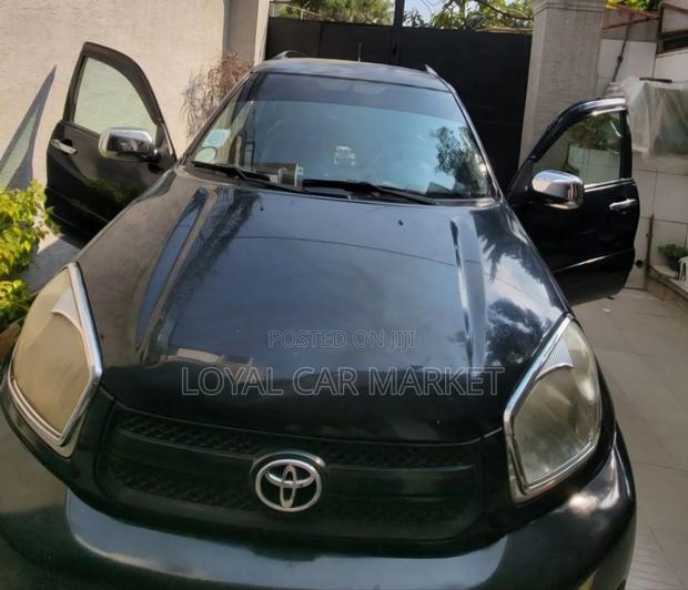 Toyota RAV4 2005 Black