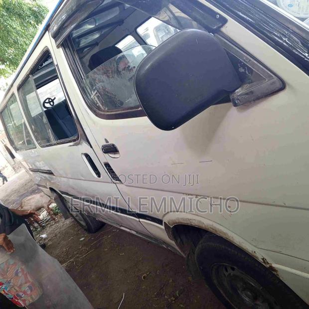 Toyota Toyoace 2004 White