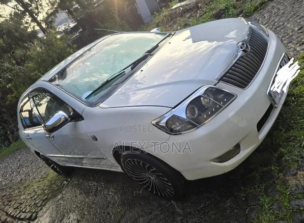 Toyota Corolla 2007 White