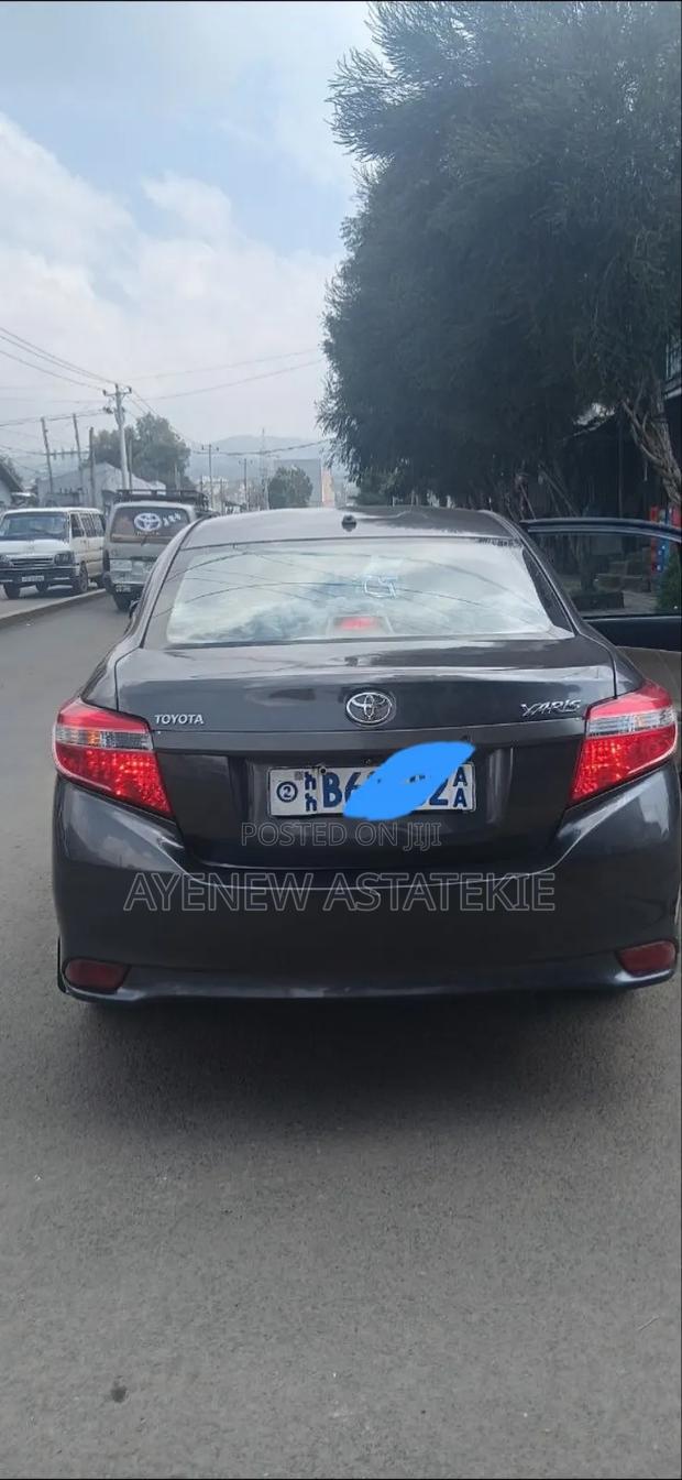 Toyota Yaris 2015 Matt Black