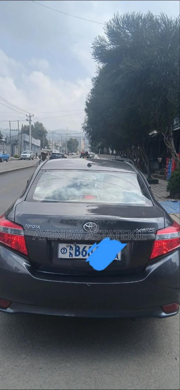 Toyota Yaris 2015 Matt Black