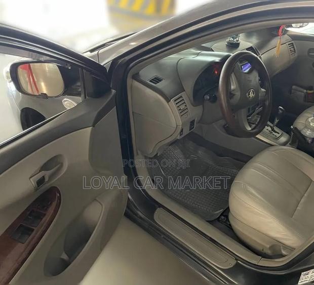 Toyota Corolla 2008 Gray