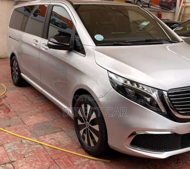 Mercedes-Benz EQC EQC400 4MATIC 2023 Silver