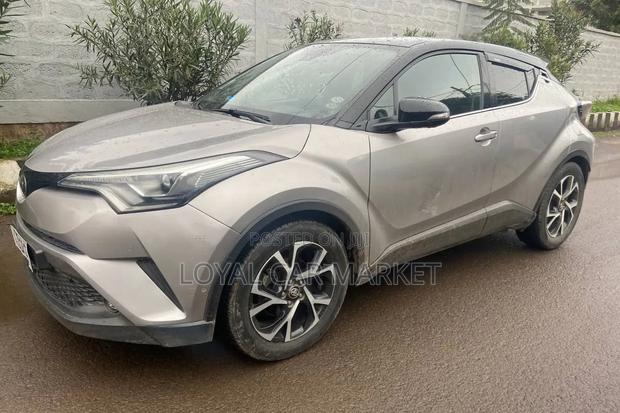 Toyota C-HR 2017 Gray