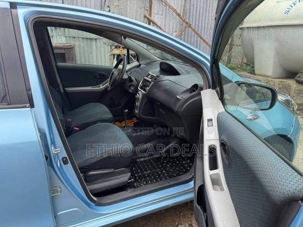 Toyota Yaris 2006 Blue