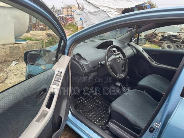Toyota Yaris 2006 Blue