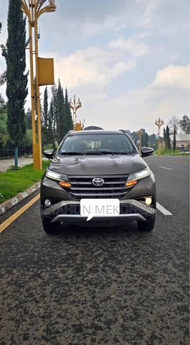 Toyota Rush 2023