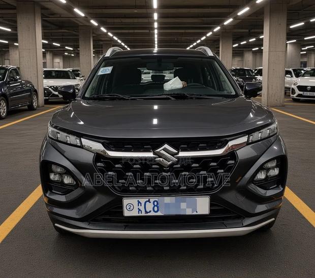 Suzuki Fronx 2025 Gray