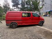 Toyota Hilux 2000 Red for sale