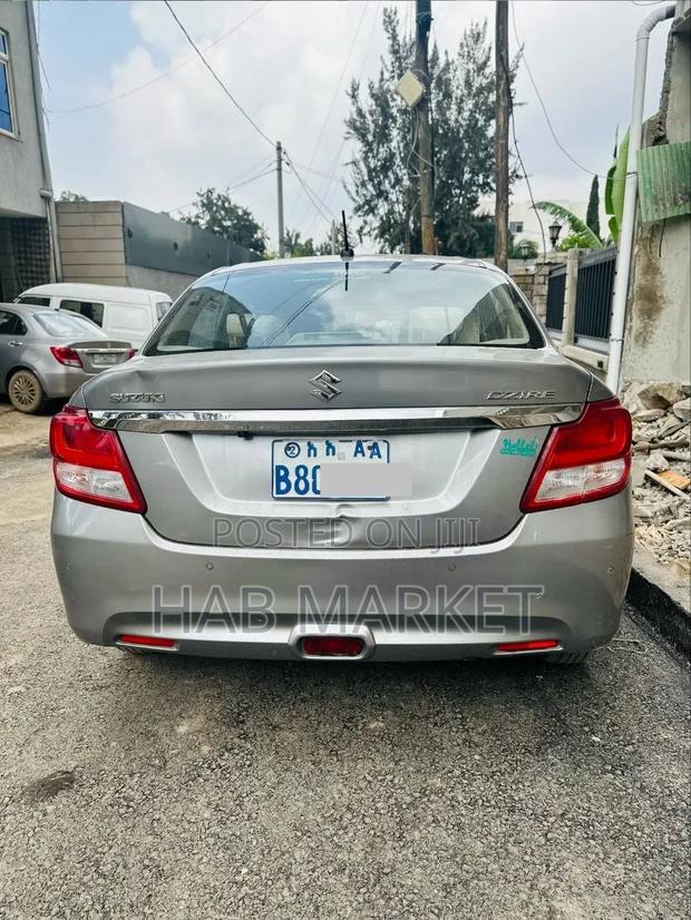 Suzuki Dzire 2021 Silver