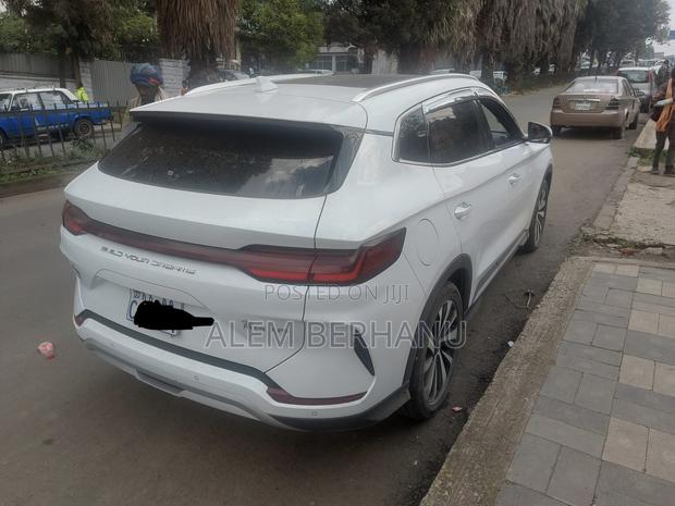 BYD Song Plus EV FWD 2024 White