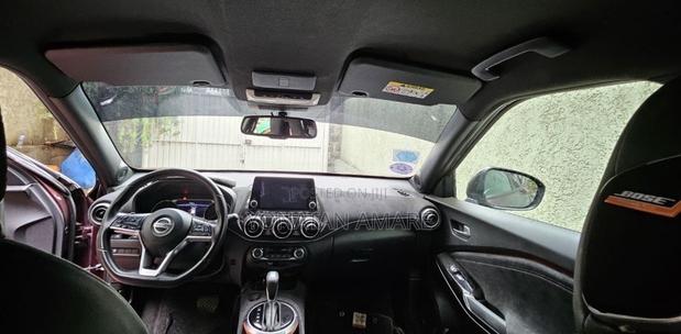 Nissan Juke 2021 Red