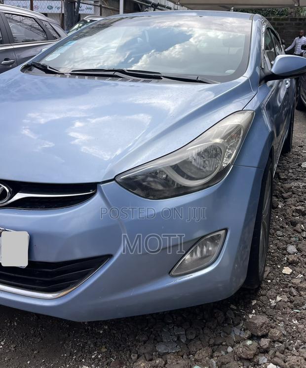 Hyundai Elantra 2013 Blue
