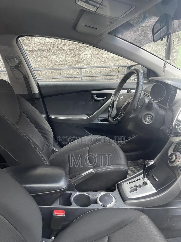 Hyundai Elantra 2013 Blue