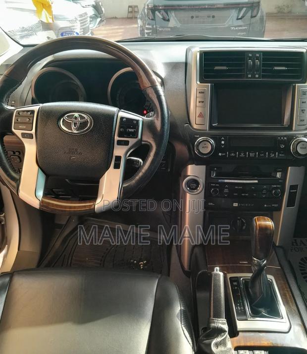 Toyota Land Cruiser Prado 2014 Silver