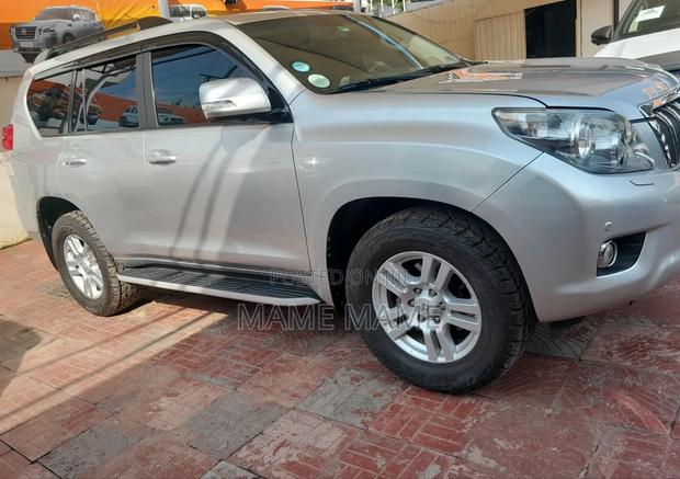 Toyota Land Cruiser Prado 2014 Silver