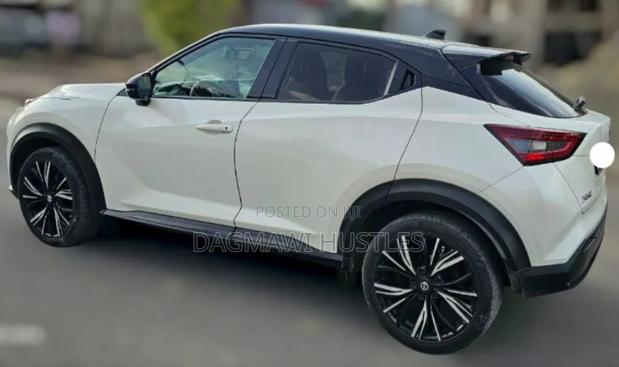 Nissan Juke 2021 White