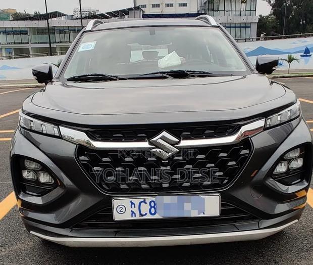 Suzuki Fronx 2025 Gray