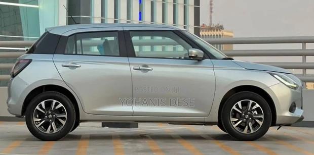New Suzuki Swift 2025 Gray