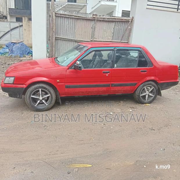 Toyota Corolla 1986 Red