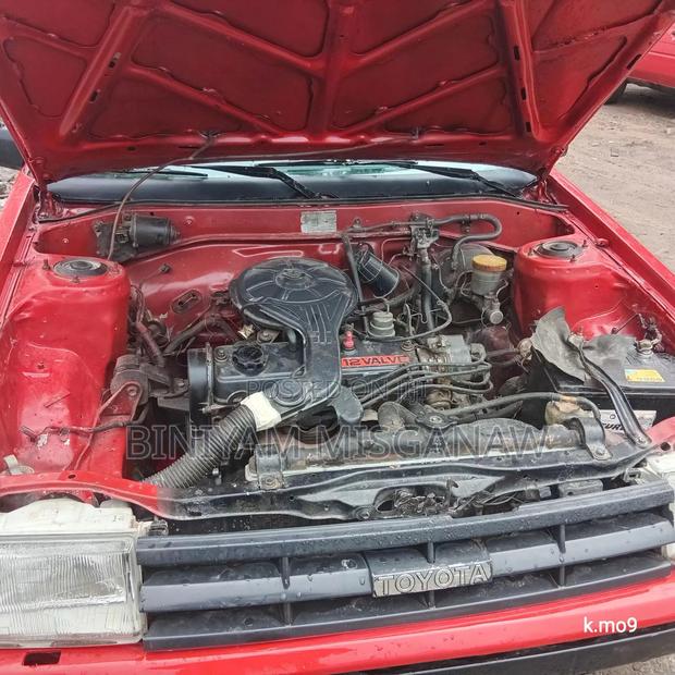 Toyota Corolla 1986 Red