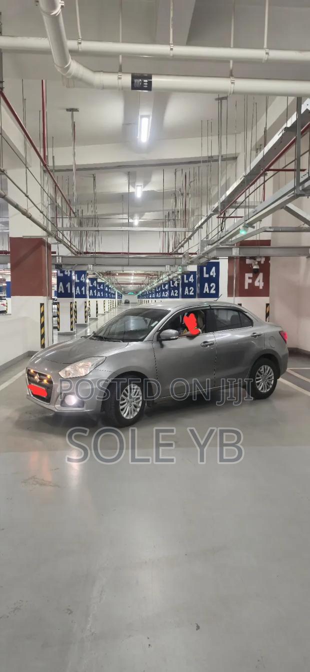 Suzuki Dzire 2022 Silver