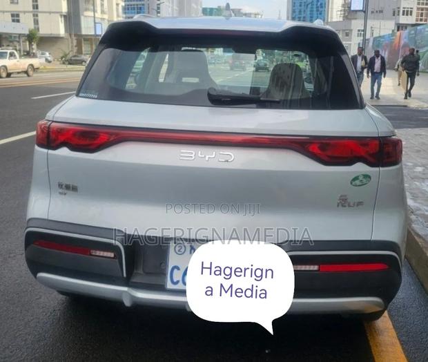 BYD Yuan Up 2025 Ivory