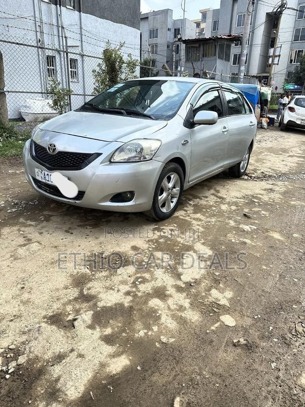 Toyota Yaris 2008 Silver