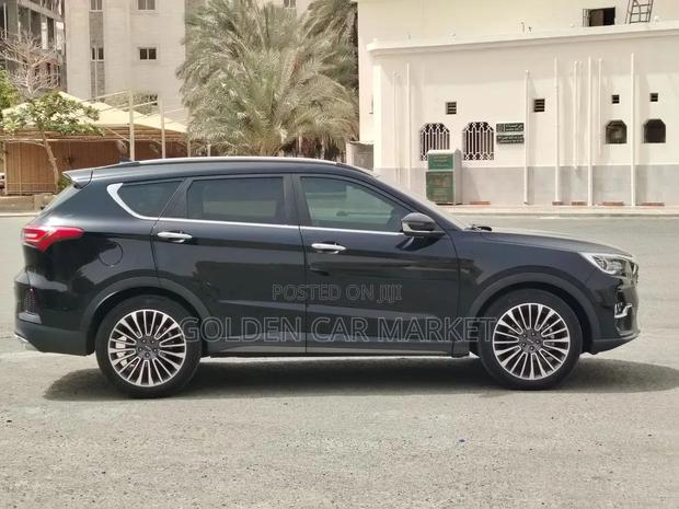 Jetour X70 1.5 7-Seater FWD 2022 Black