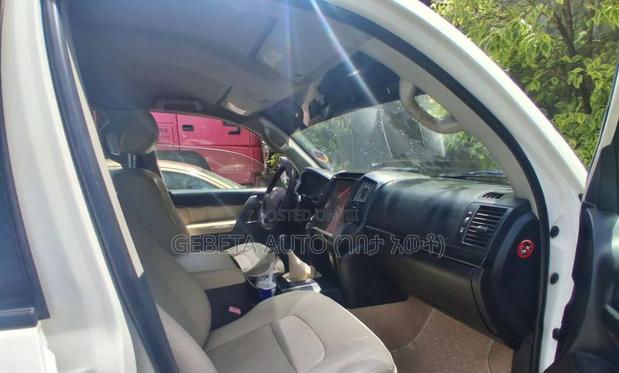 Toyota Land Cruiser 4.5 V8 GX-R 2012