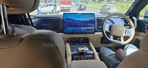 BYD Leopard 8 2.0 Hybrid AWD 2025 Silver