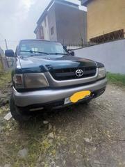 Toyota Hilux 2003 Green for sale