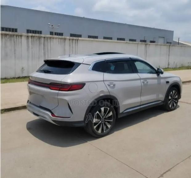BYD Song Plus 2025 Teal