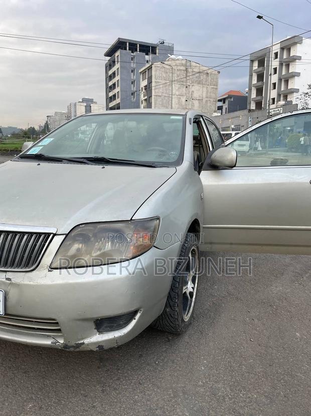 Toyota Corolla Sedan 2003 Silver