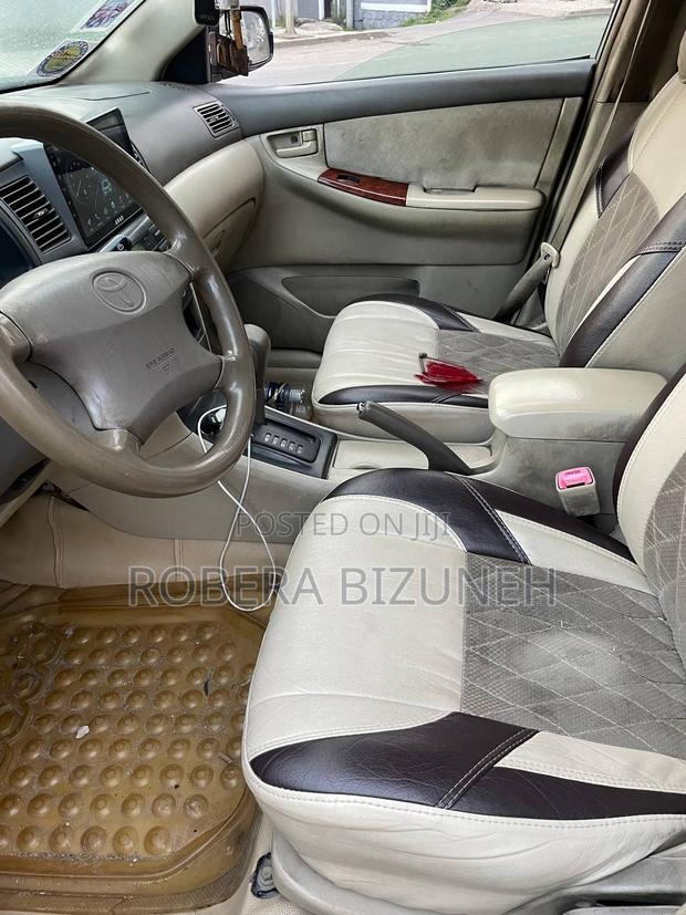 Toyota Corolla Sedan 2003 Silver