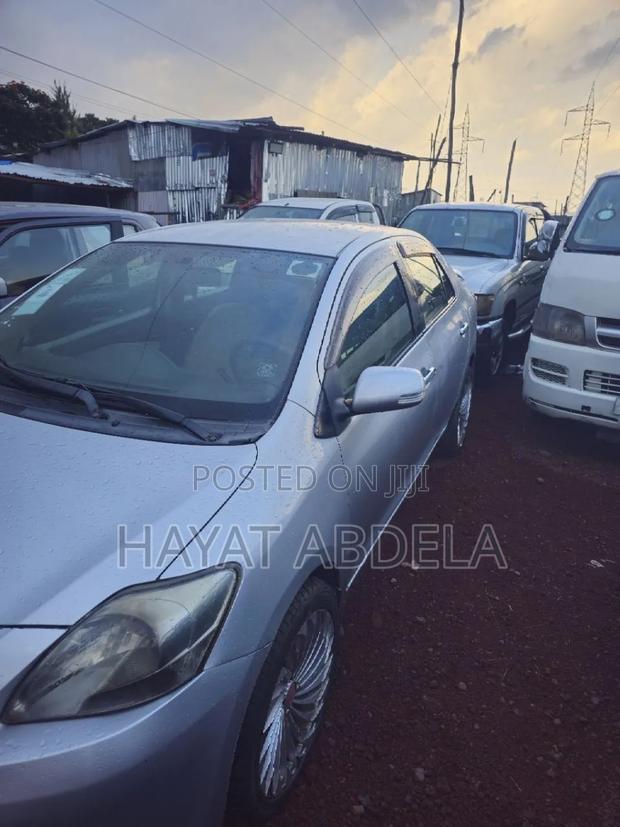 Toyota Yaris 2010