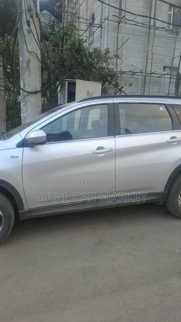 Toyota Rush 2020 Silver