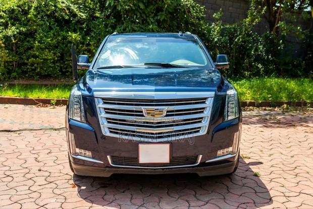 Cadillac Escalade 2018 Blue