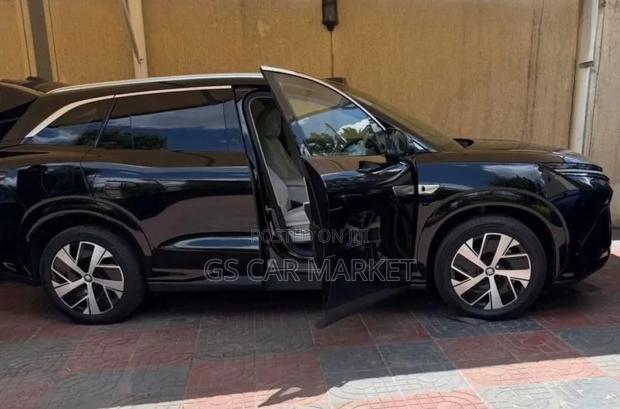 BYD Tang DM-i 2025 Black