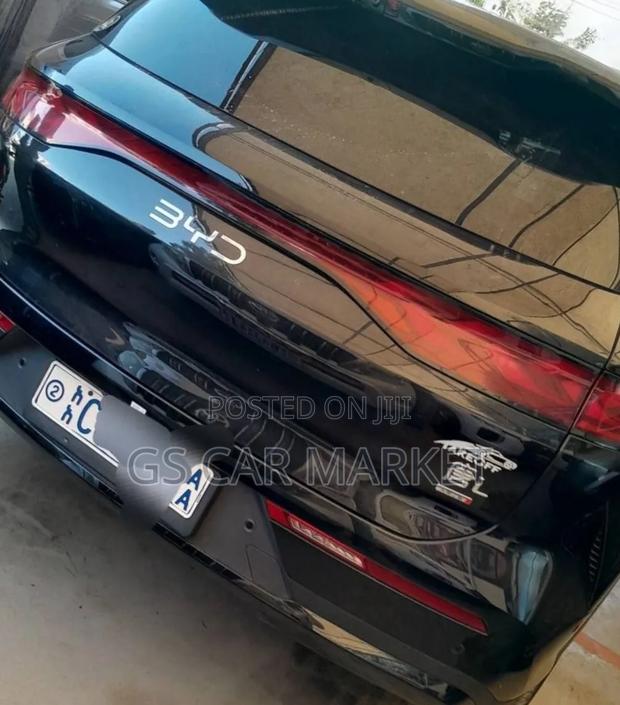 BYD Tang DM-i 2025 Black