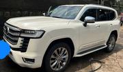 Toyota Land Cruiser 2022 White for sale