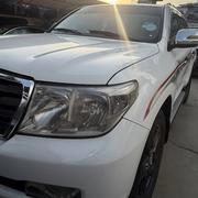 Toyota Land Cruiser 2011 White for sale