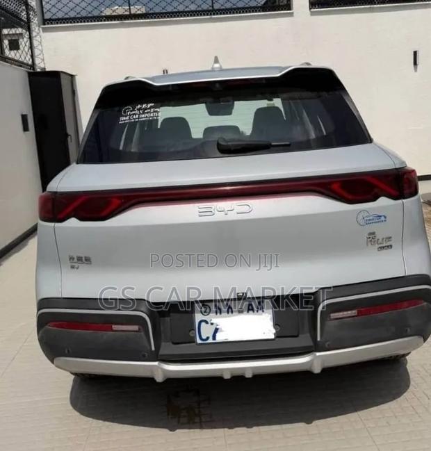 BYD Yuan Up 2025 Ivory