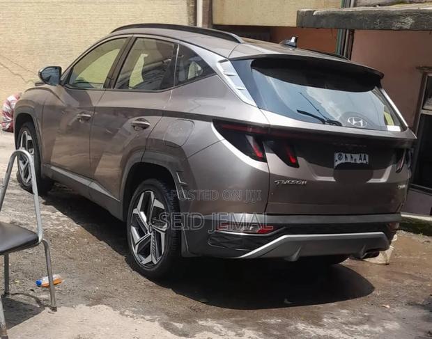 Hyundai Tucson 2023 Gray