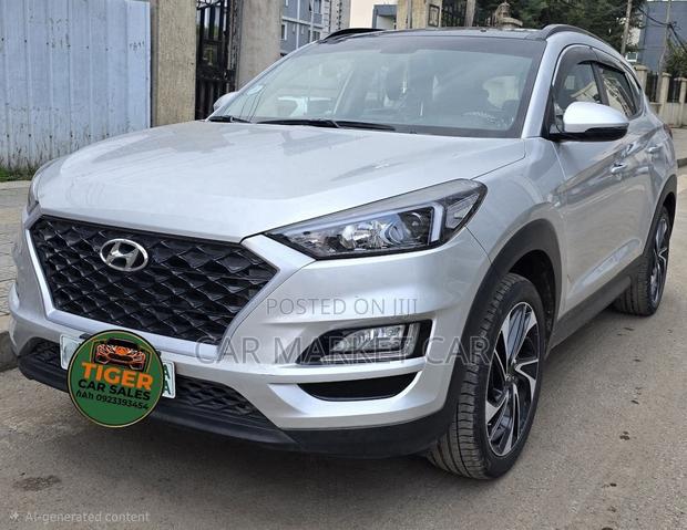Hyundai Tucson Sport AWD 2020 Silver