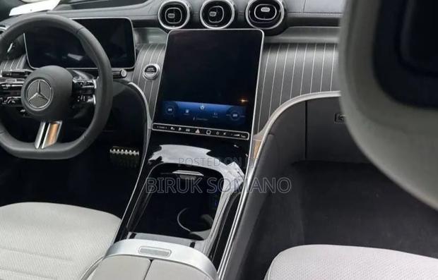 Mercedes-Benz GLC-Class 2024 Black