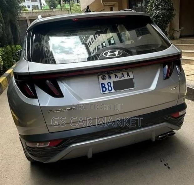 Hyundai Tucson 2021 Silver
